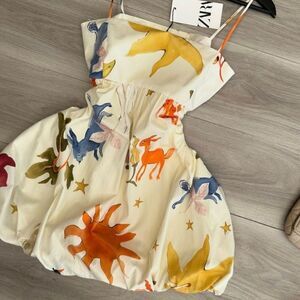 ZARA VOLUMINOUS PRINTED DRESS ZW COLLECTION